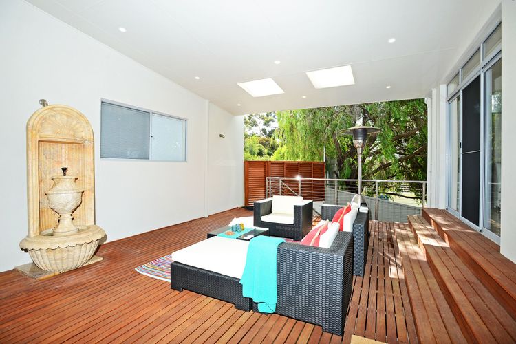 Luxury and Beachfront on Franklin