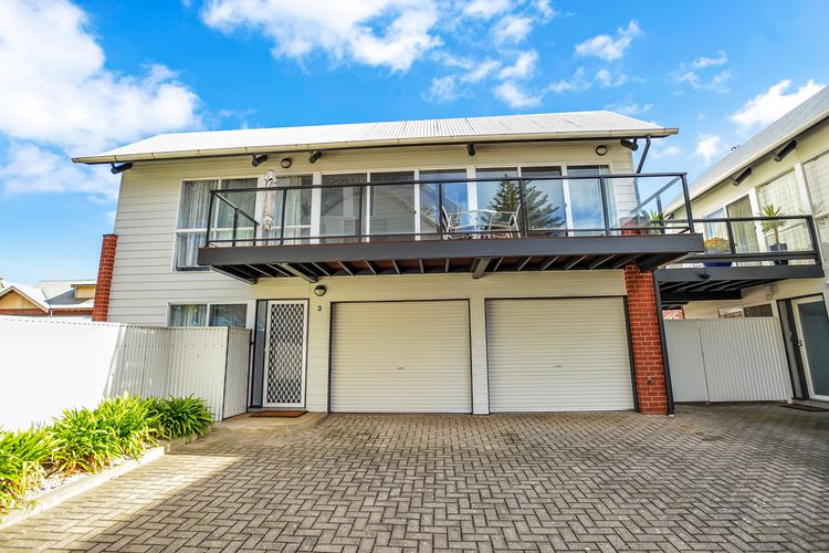 Fantastic Beachside Townhouse