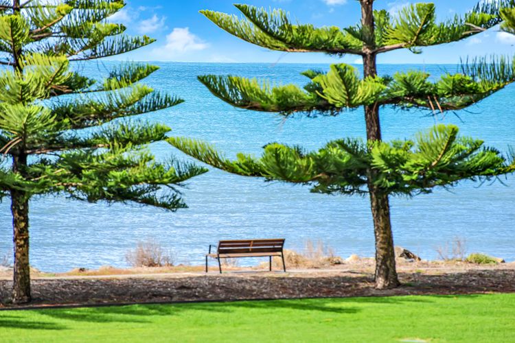 Fantastic Beachside Townhouse