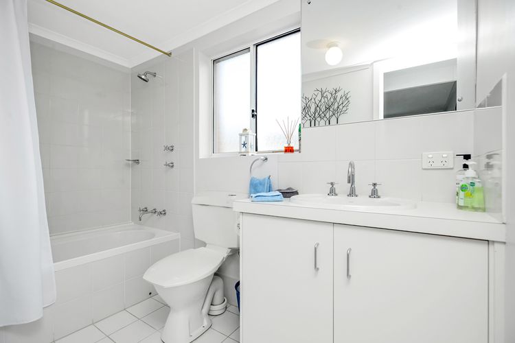 Fantastic Beachside Townhouse