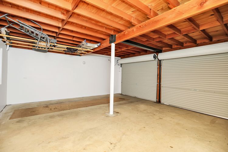 Fantastic Beachside Townhouse