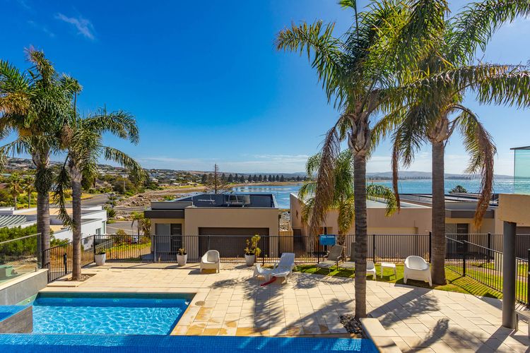 108 At The Bluff – 108/123 Franklin Pde, Encounter