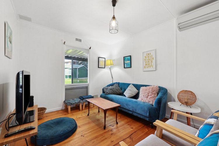 Hazel Hut -12 Hazel Street, Goolwa Beach