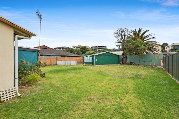 Hazel Hut -12 Hazel Street, Goolwa Beach