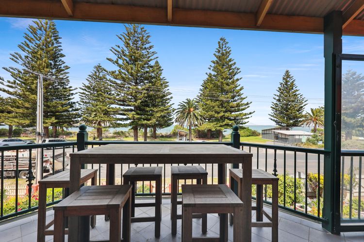 Esplanade Beachfront at Victor- 2/12A Esplanade,