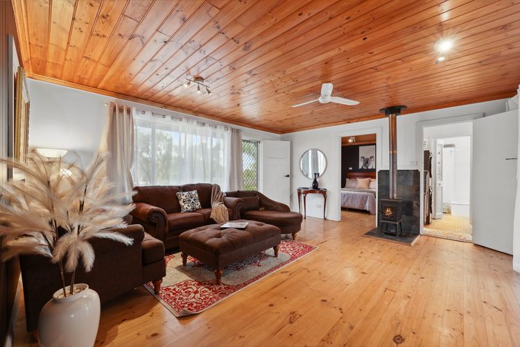 Sunshine Villa  – 484 Kessell Rd, Middleton