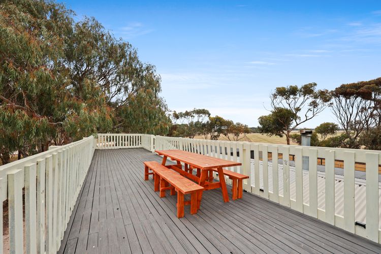 Sunshine Villa  – 484 Kessell Rd, Middleton