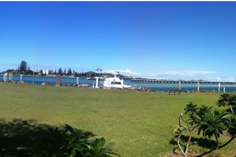 2 Rockpool Road