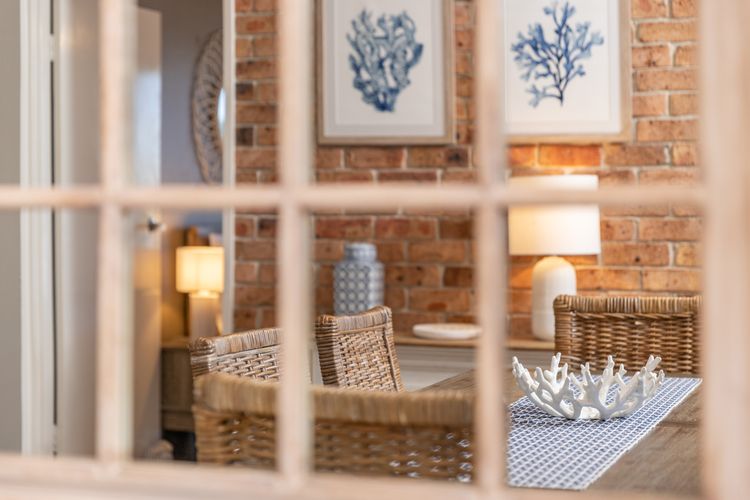 Coastal Retreat – Champagne Court 10