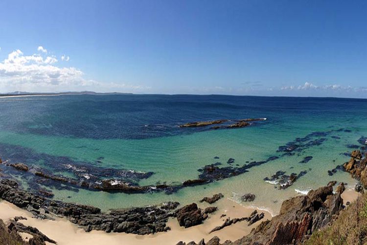 Coral Sands 3 – Pebbly Beach