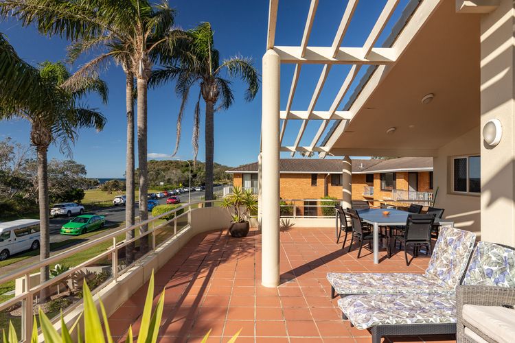 Coral Sands 3 – Pebbly Beach