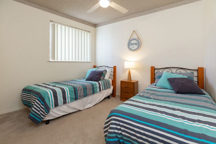 El Sandi 3 – On The Beach!