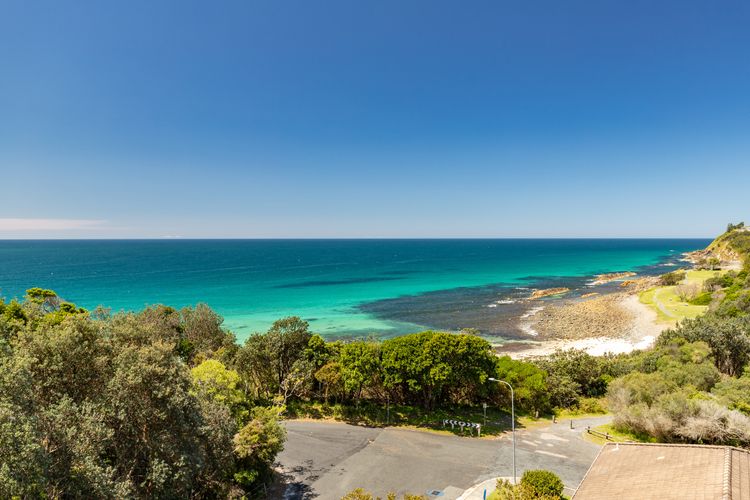 Le Point 702 – Luxury and Views!