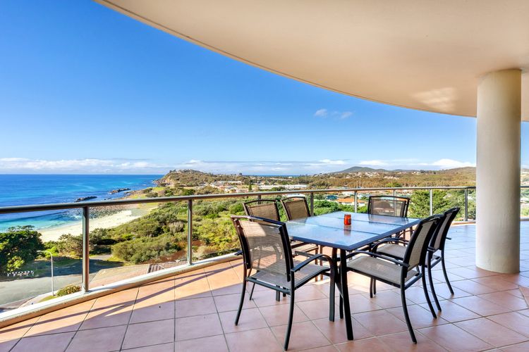 Le Point 802 – Luxury & Views!