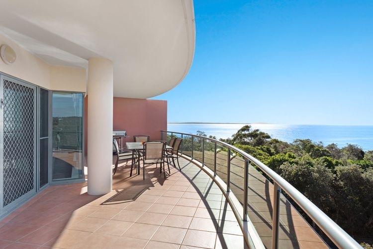 Le Point 802 – Luxury & Views!