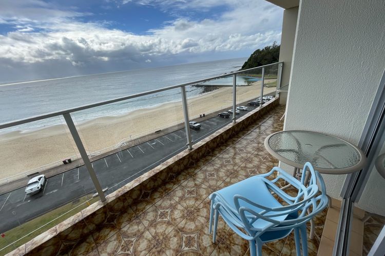 Oceanic 28 – On The Beach!