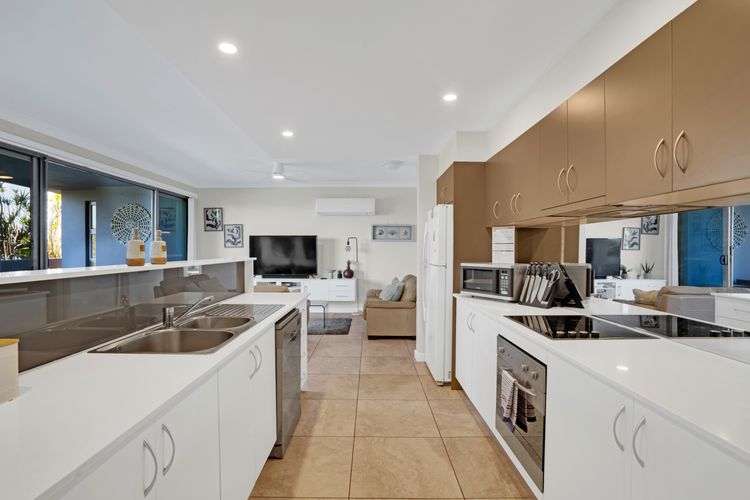 Reflections G01 – On The Lake!