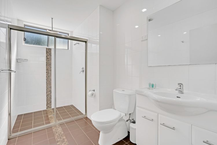 Reflections G01 – On The Lake!