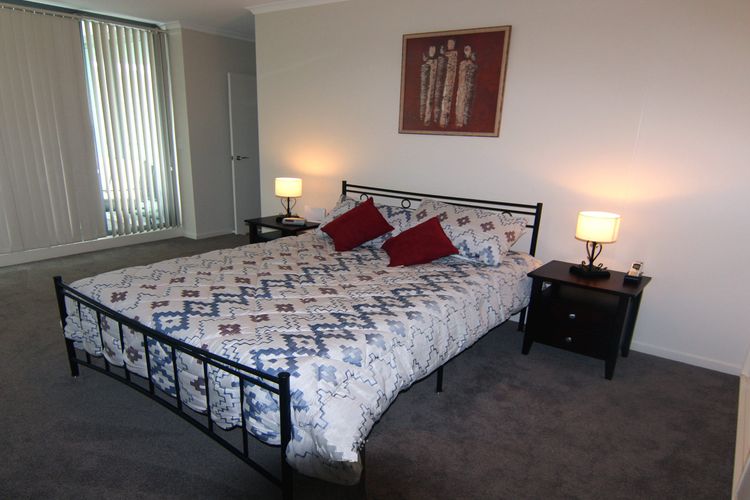 Twin Pines 301 – CBD Location