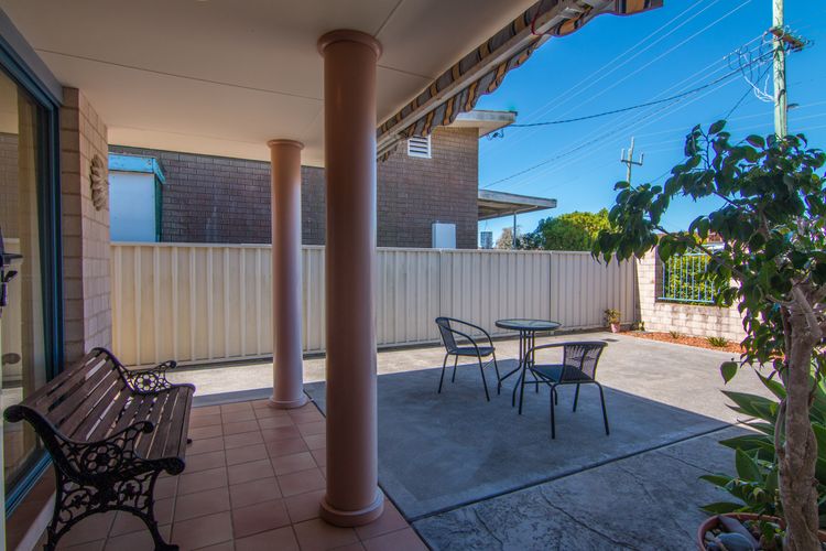 1/54 Parkes Street