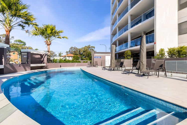 Sparkling Pool