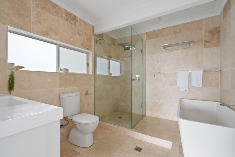 Noah’s 46 Cliff Road