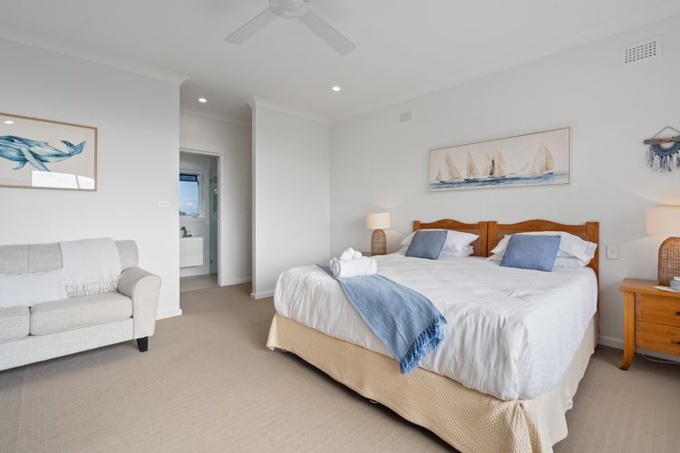 Noah’s 46 Cliff Road