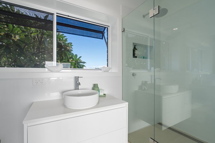 Noah’s 46 Cliff Road