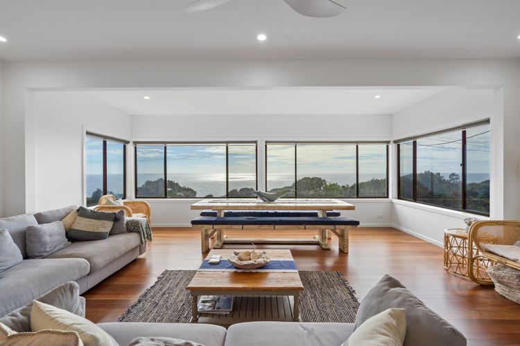 Noah’s 46 Cliff Road