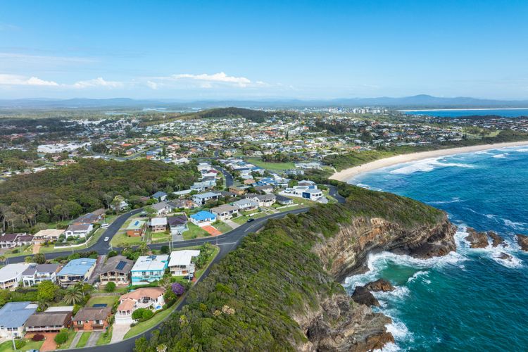 Noah’s 46 Cliff Road