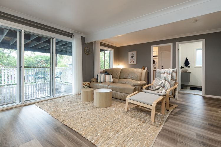 Deckhouse on Daphne – 25 Daphne Street