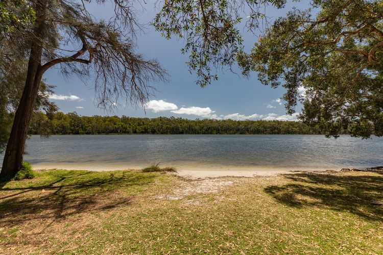 49 King George Parade