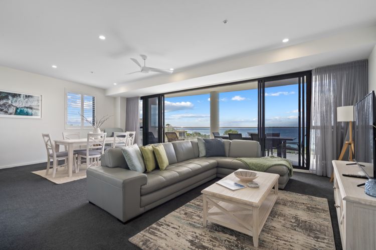 The Cove 903 Oceanview Apartment with Pool & Gym