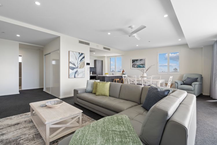 The Cove 903 Oceanview Apartment with Pool & Gym