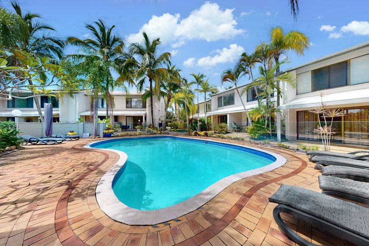3 Noosa Sound