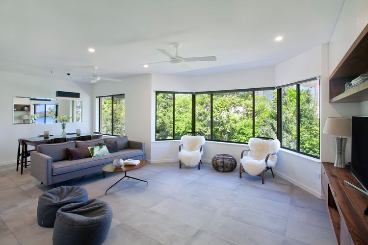3 Aarons Villa