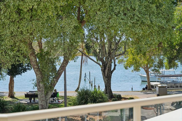 2 Riverside Noosa