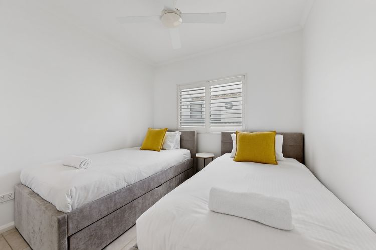 2 Riverside Noosa