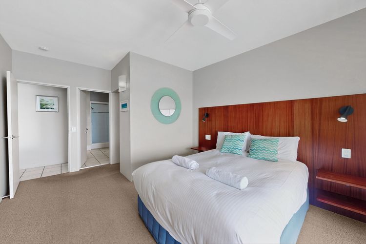 3 Mariners Point