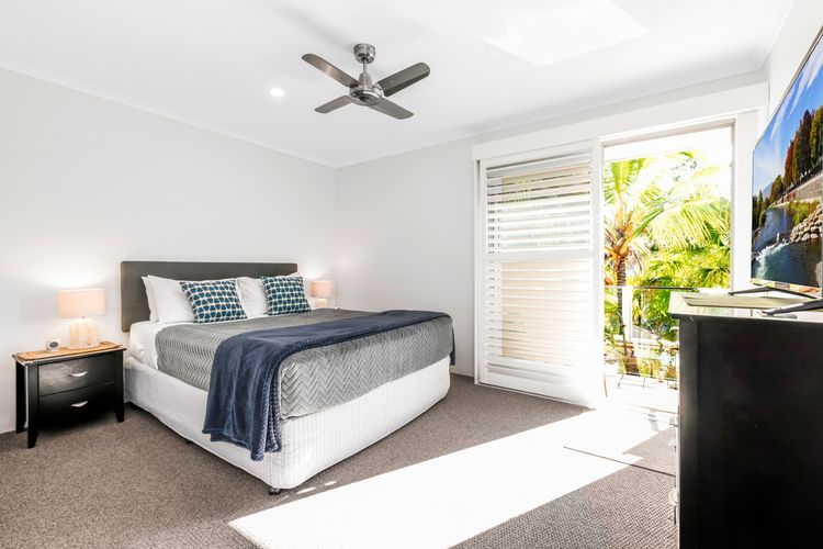 7 Pelican Beach Resort