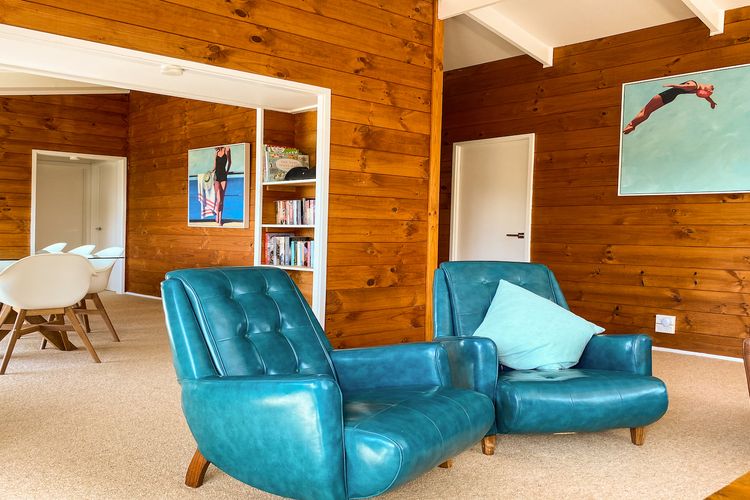 Mid-Century Coastal Retreat