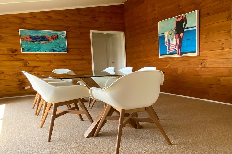 Mid-Century Coastal Retreat