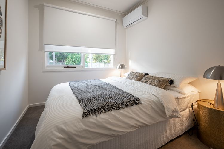 Phillip Sunshine Retreat