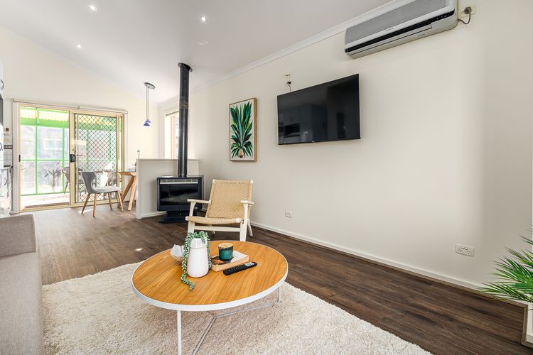 Sunshine Retreat Villa 4