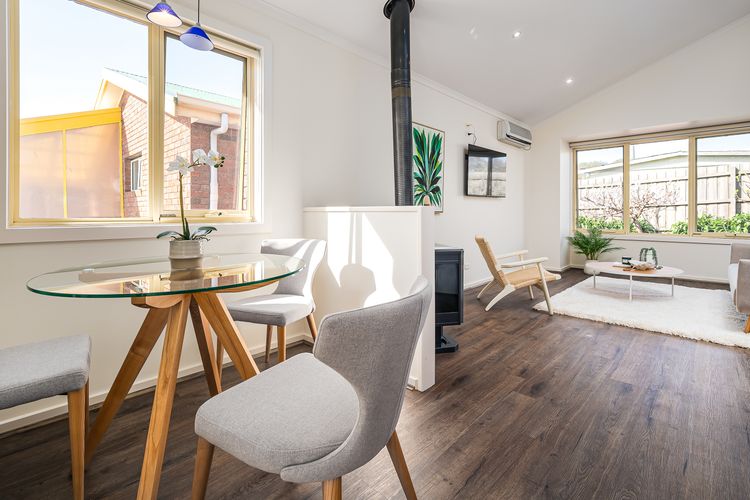 Sunshine Retreat Villa 4