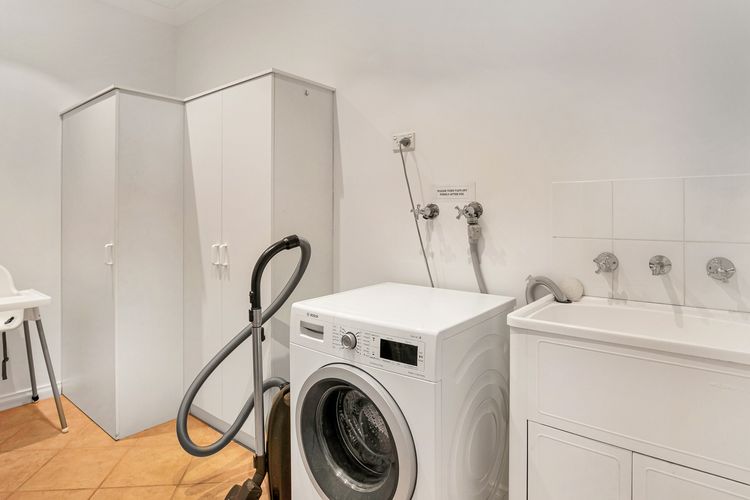 Beachfront Penthouse Cowes