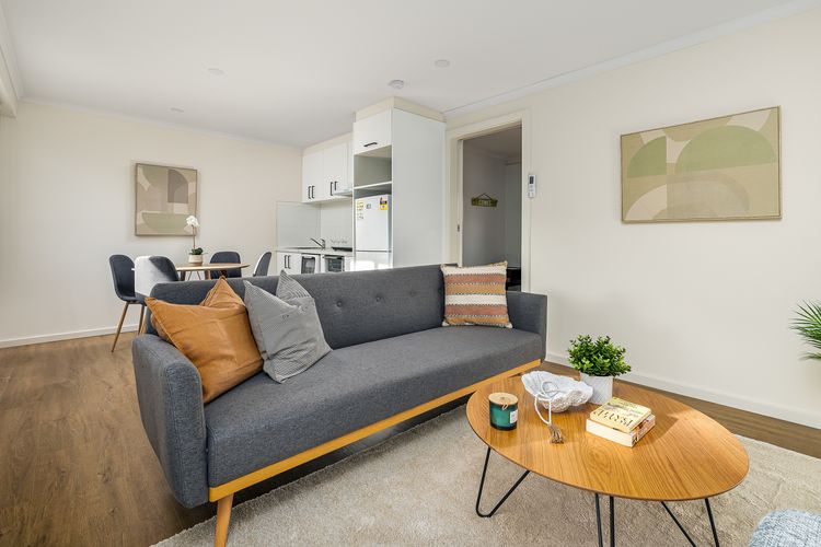 Sunshine Retreat Villa 8