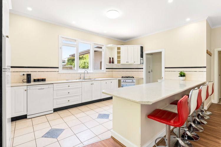 Cowes Garden Cottages