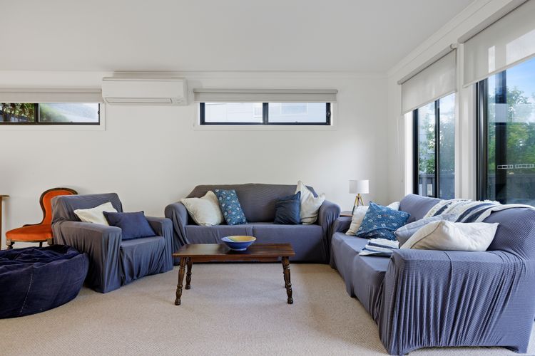 Broadwater Coastal Cottage