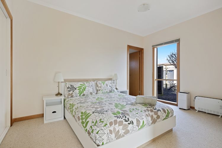 Bayside Oceanview Getaway